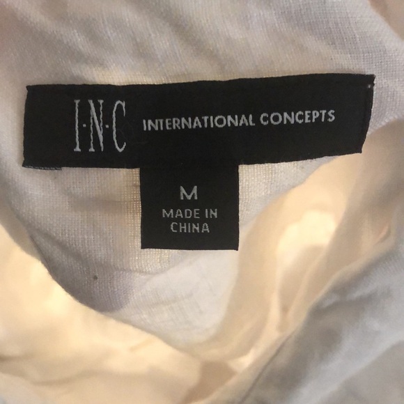 🎉4 for $20 I.N.C. White Linen Button Down, size medium - Picture 5 of 5